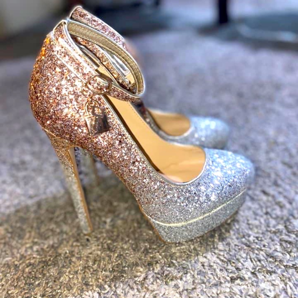 Gold/Silver heels